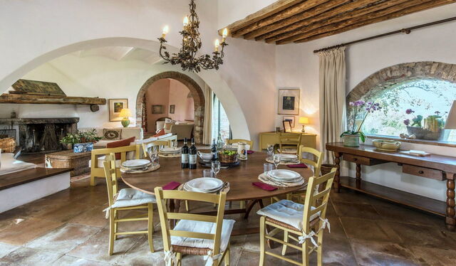 Camporempoli, eetkamer