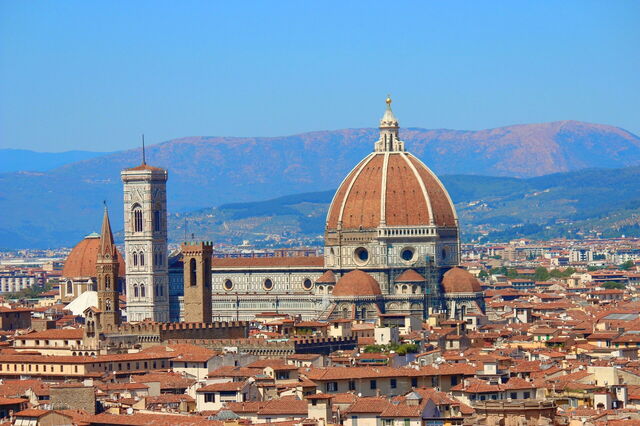 Uitzicht vanaf de Duomo en Giotto's Campanile