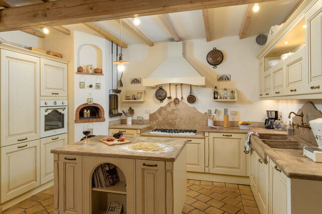 Villa L'elsa Beautiful Country Home, keuken