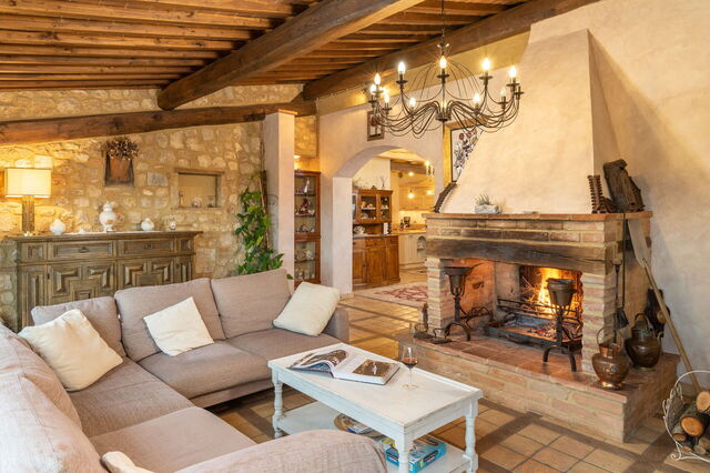 Villa L'elsa Beautiful Country Home, woonkamer
