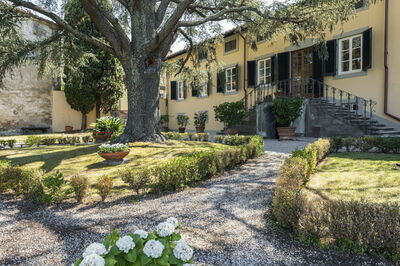 Villa San Gennaro, buitenkant