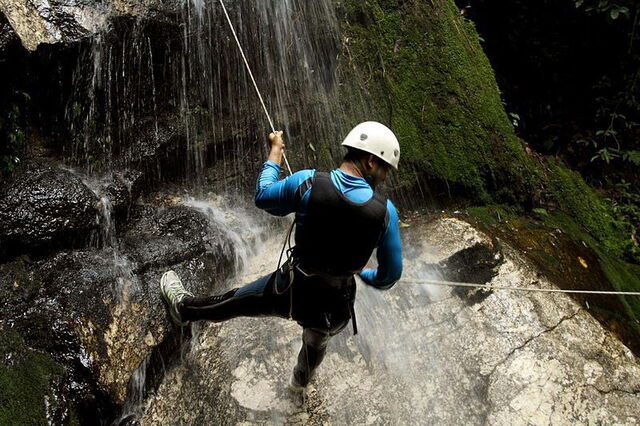 de sport canyoning