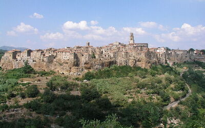 Zicht op Pitigliano