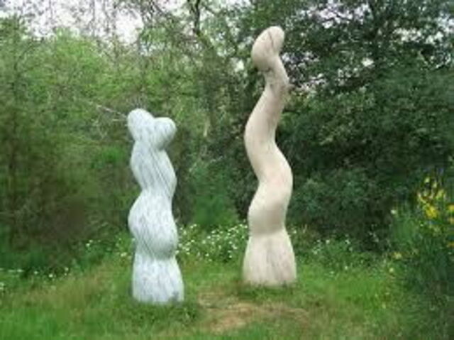 Marmeren beeldhouwwerk Chianti park