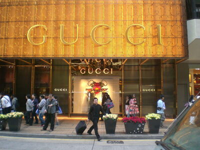 Gucci Winkel