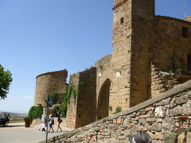 toegangspoort van Monticchiello