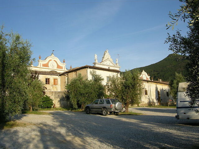 Binnenplaats Certosa of Calci