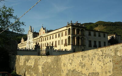 Zicht op Certosa of Calci