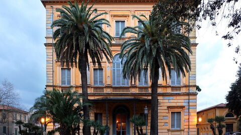 Villa Mimbelli, buitenkant