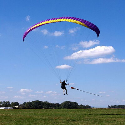 De populaire sport Paragliden