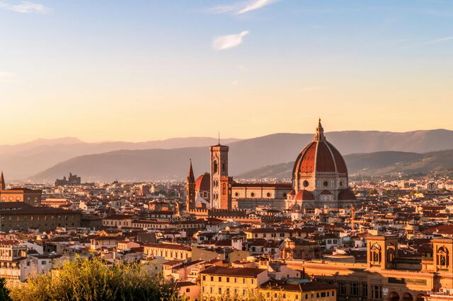 De skyline van Florence bij zonsondergang