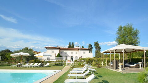 Villa Yvonne