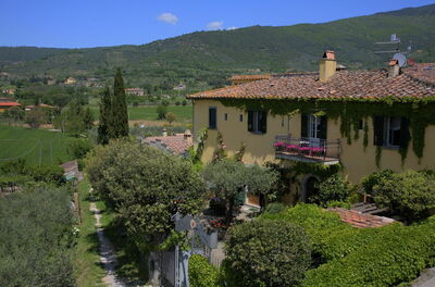 Villa Toppani Del Sodo, buitenkant