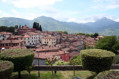 Uitzicht op Barga