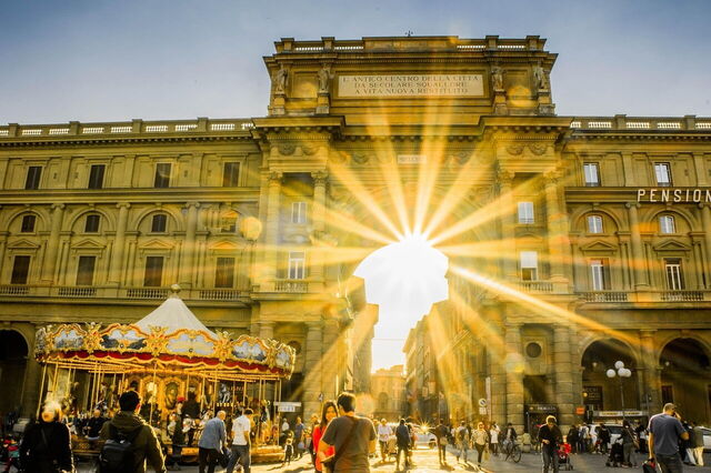 Piazza della Repubblica Carrousel