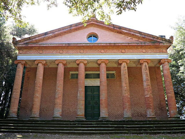 Gevel van de Tempio di Minerva Medica, Montefoscoli