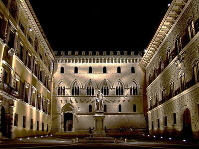 Palazzo Salimbeni, Siena