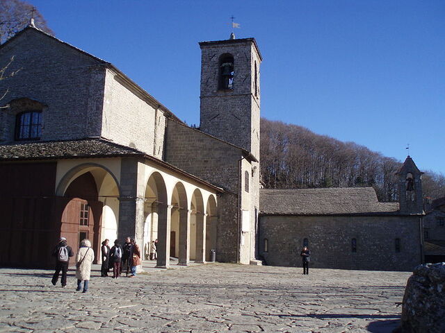 De vredige kerk van La Verna