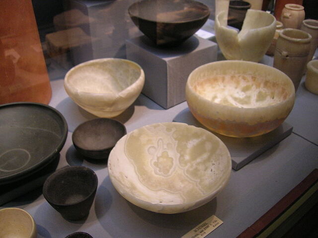 delicate alabaster kommen