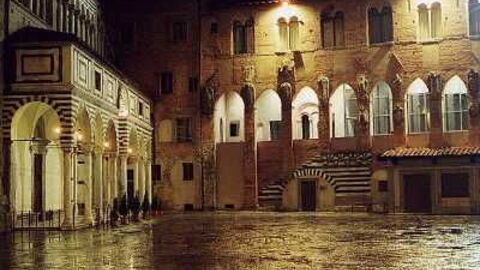 het nabij gelegen stadje pistoia
