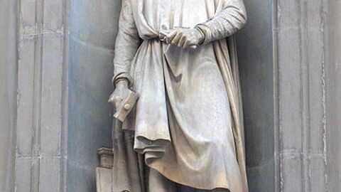 Beeld van Donatello buiten de Uffizi Galerij