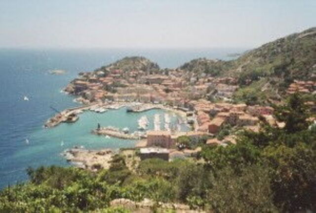 Giglio haven