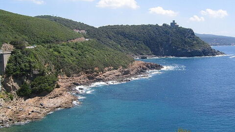 zicht op Castello Sonnino