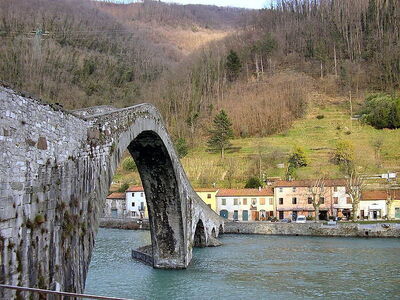 Ponte Maddalena in Borgo a Mozzano