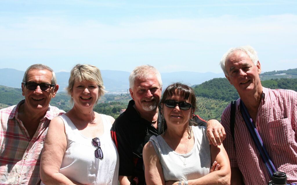 OLD FRIENDS RE-UNION