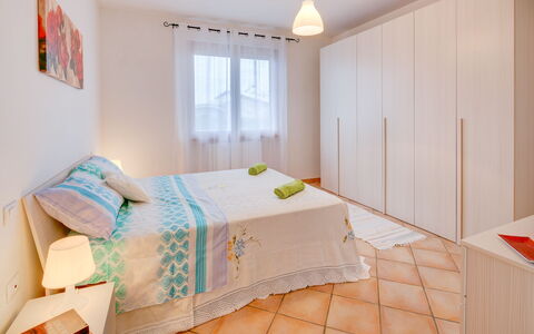 La Casina Del Canneto: Slaapkamer, Kamer, Bed, Eigendom, Meubilair, Laken, Interieur Ontwerp, Bed Frame, Onroerend Goed, Bedding