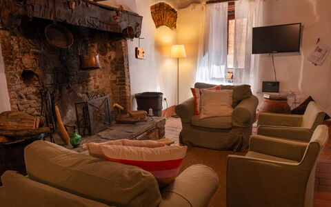 Casa Di Vignolo: Meubilair, Interieur Ontwerp, Muur, Hout, Kamer, Flooring, Bankstel, Woonkamer, Verlichting, Plafond