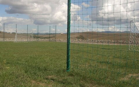 Agriturismo Il Gattero: Grasland, Gras, Land Lot, Hek, Netto, Pasture, Lijn, Grassenfamilie, Lucht, Wolk