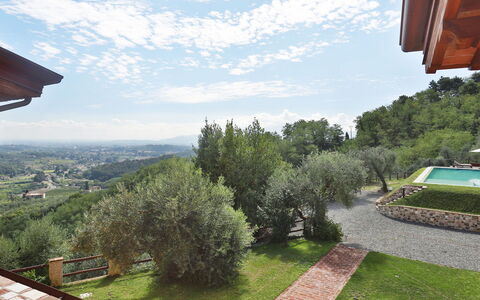 Santo Stefano 10: Eigendom, Lucht, Huis, Berg, Gras, Huis, Onroerend Goed, Architectuur, Boom, Verblijf