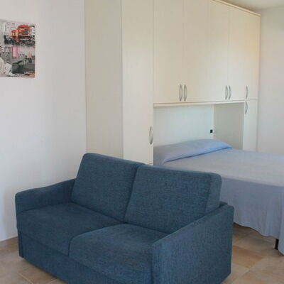 Monolocale Con Piccolo Terrazzo 111