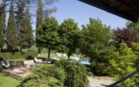 Borgo Santinovo: Natuur, Eigendom, Boom, Natuurlijk Landschap, Verblijf, Onroerend Goed, Land Lot, Biome, Landschap, Huis