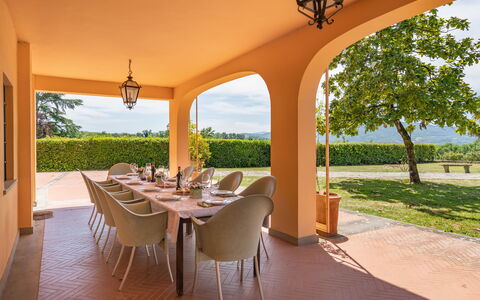 Villa Santa Maria: Eigendom, Gebouw, Onroerend Goed, Kamer, Huis, Landgoed, Architectuur, Interieur Ontwerp, Huis, Tafel