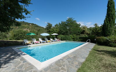 Casa Corella: Water, Fabriek, Wolk, Lucht, Zwembad, Boom, Stoel, Gebouw, Schaduw, Rechthoek