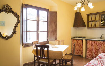 Belvedere 5: Kamer, Eigendom, Eetkamer, Interieur Ontwerp, Meubilair, Gebouw, Geel, Tafel, Muur, Onroerend Goed