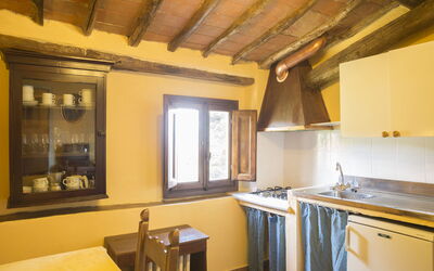 Torretta 9: Eigendom, Kamer, Gebouw, Meubilair, Interieur Ontwerp, Huis, Plafond, Keuken, Onroerend Goed, Huis