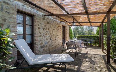 rocche-di-valiano-chianti-castelnuovo-berardenga-gelsomino-garden