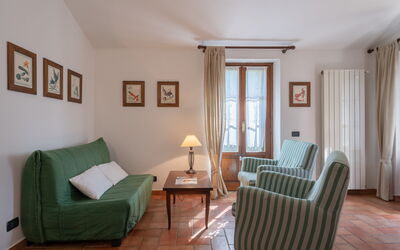 rocche-di-valiano-chianti-castelnuovo-berardenga-gelsomino-living-room