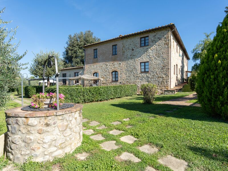 rocche-di-valiano-chianti-castelnuovo-berardenga-multiproperty-garden