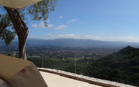 Casa Farfalla: Heuvel, Bergketen, Heuvel Station, Ridge, Balkon, Buitenmeubels