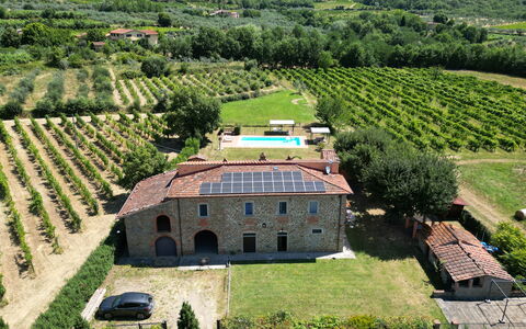 La Gropina Di Loro Ciuffenna: Eigendom, Fabriek, Gebouw, Boom, Land Lot, Natuurlijk Landschap, Stedelijk Ontwerp, Gras, Huis, Woongebied