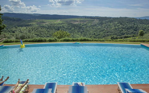 Quercia Al Poggio - Weddings And Events: Water, Wolk, Lucht, Watervoorraden, Zwembad, Blauw, Azure, Buitenmeubels, Kust En Oceanic Landvormen, Rechthoek