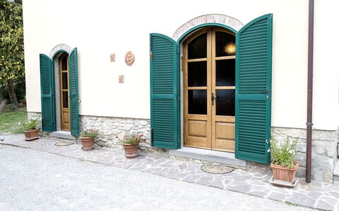 Appartamento Luna: Eigendom, Turkoois, Gebouw, Huis, Deur, Onroerend Goed, Architectuur, Facade, Huis, Kamer