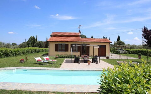 Villa Mira: Huis, Woongebied, Zwembad, Huis, Deur, Verblijf, Landgoed, Boerderij, Hacienda, Tuin