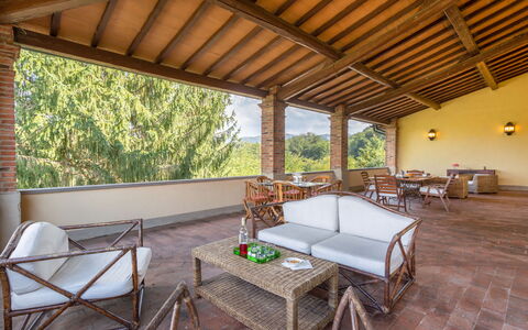 Villa Francesca: Eigendom, Onroerend Goed, Kamer, Gebouw, Huis, Interieur Ontwerp, Meubilair, Huis, Landgoed, Plafond