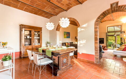 Villa Marina: Eigendom, Gebouw, Kamer, Interieur Ontwerp, Onroerend Goed, Meubilair, Huis, Verdieping, Plafond, Villa