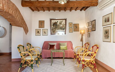 agriturismo-la-papessa-chianti-san-donato-farmhouse-iride-living-room